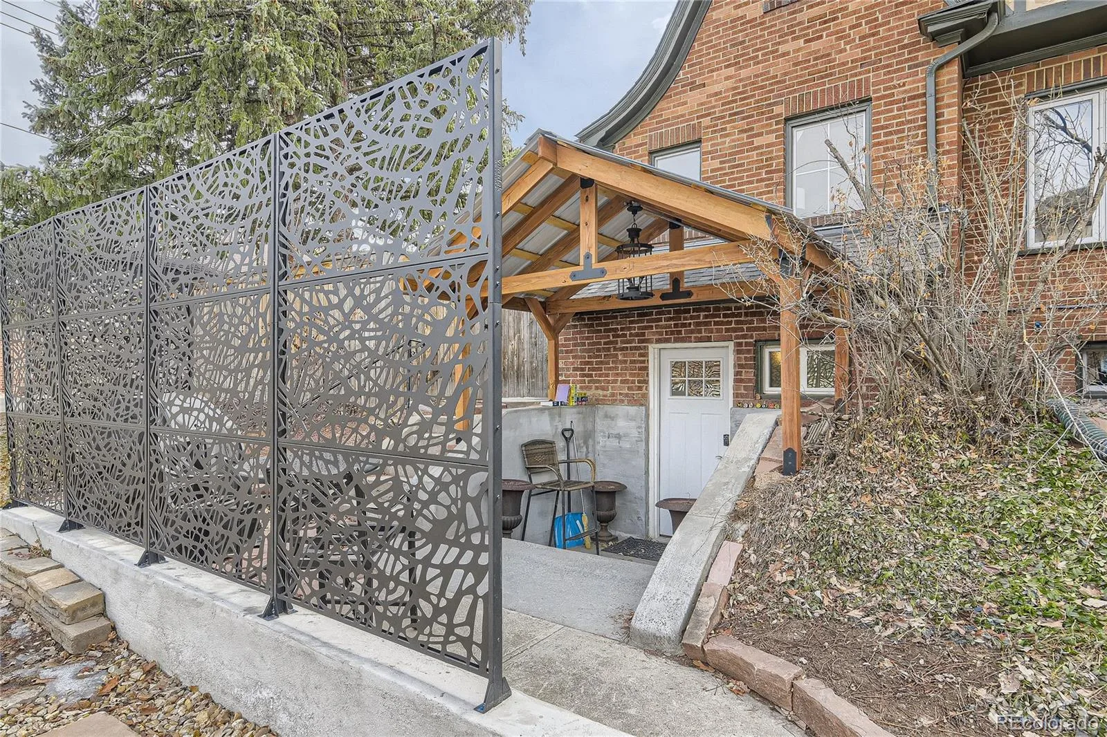 1400 S Vine Street Denver CO 80210 | MLS #REC9539181 09222026173708 1600 19