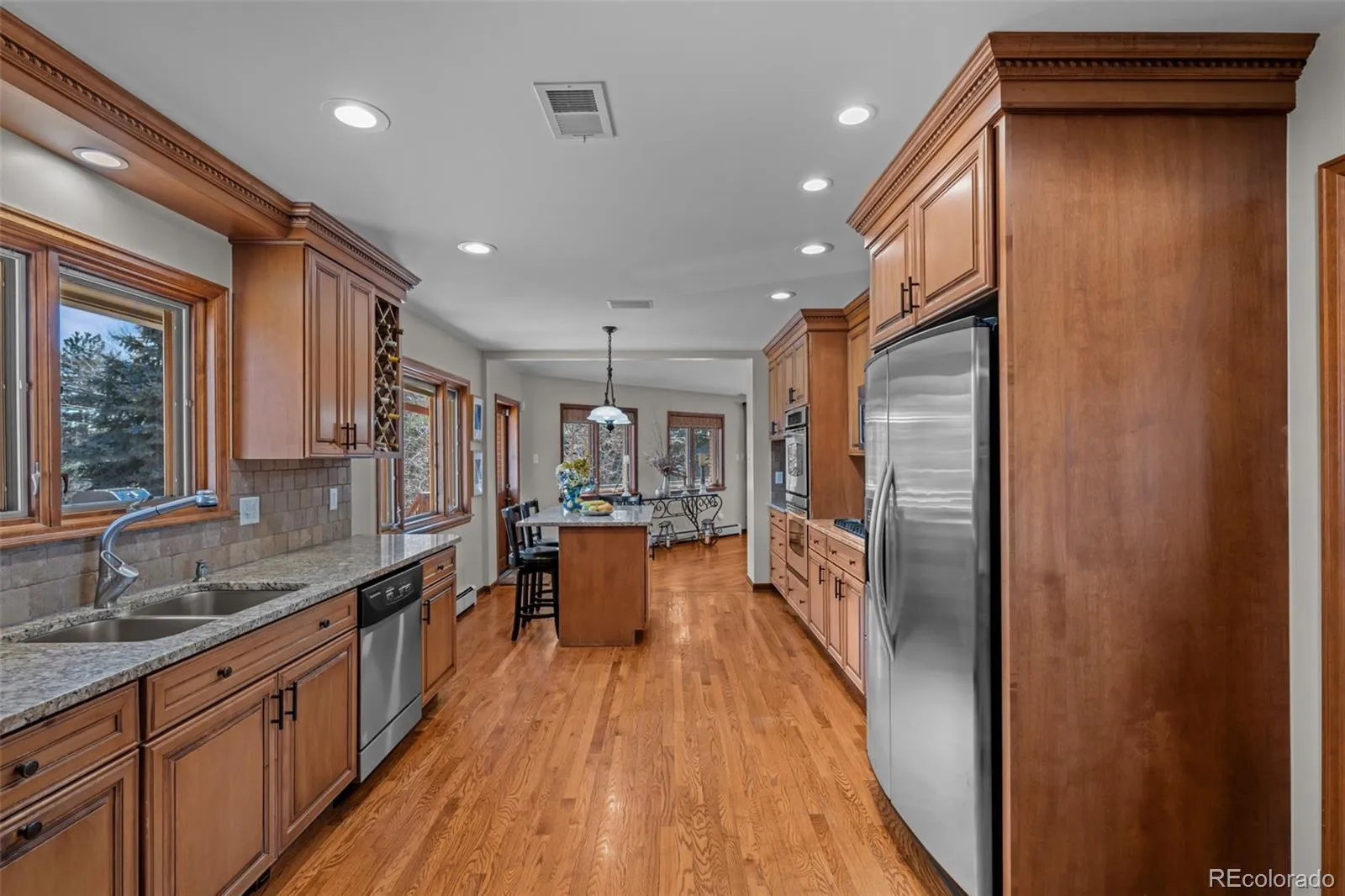 3980 S Dexter Street Cherry Hills Village CO 80113 MLS #REC9539808 05142026234641 1600 6