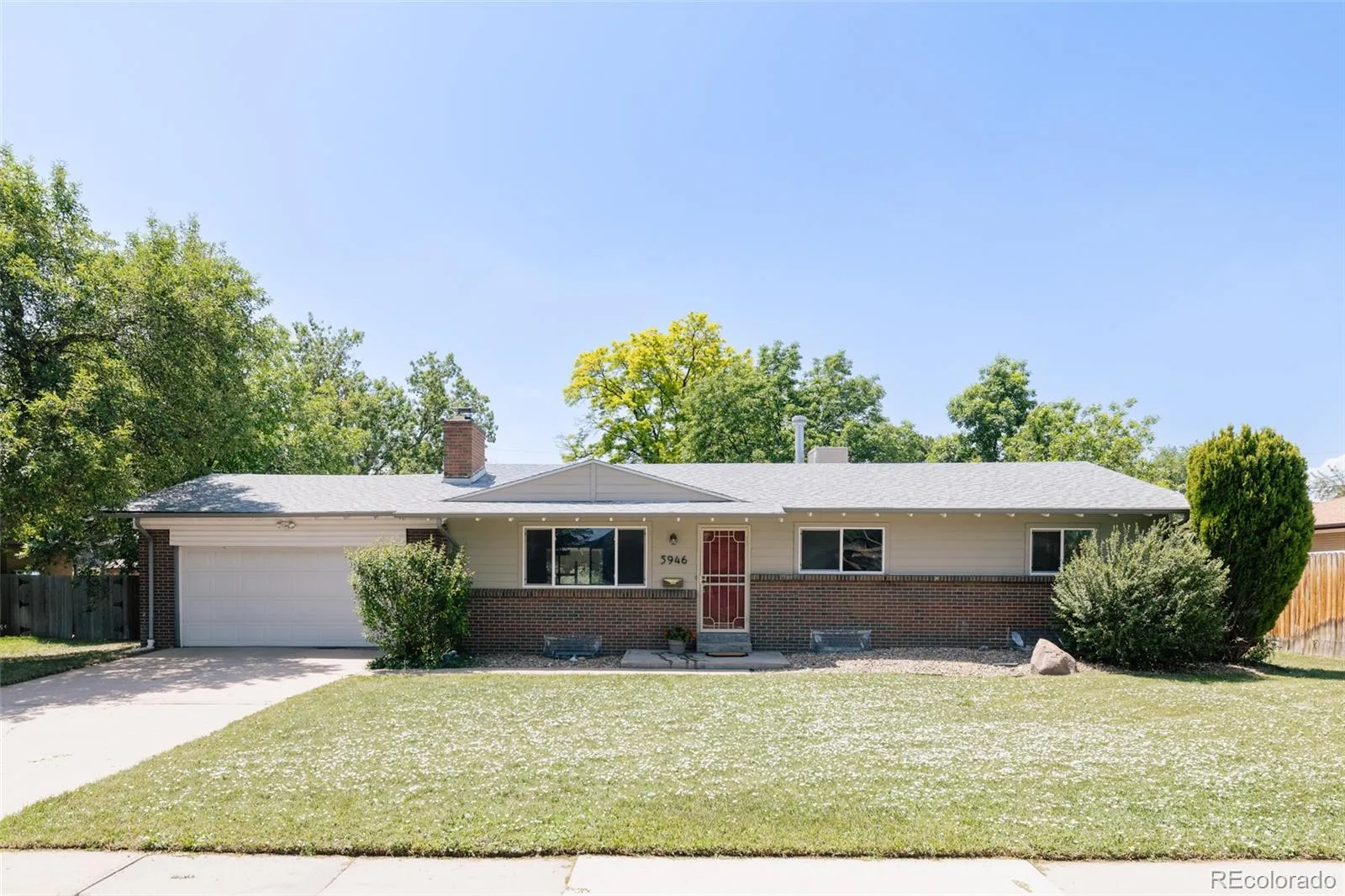5946 W Iowa Place Lakewood CO 80232 MLS #REC9540304 06112026165734 1600 1