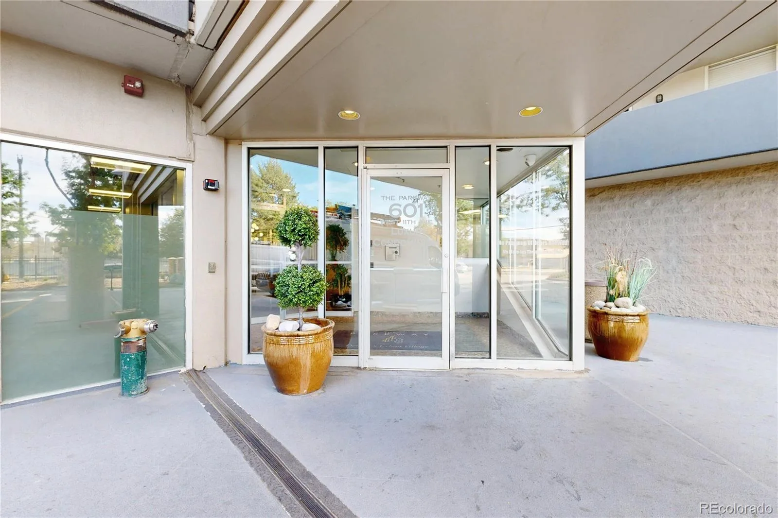 601 W 11th Avenue #220 Denver CO 80204 | MLS #REC9541458 09222026173732 1600 26