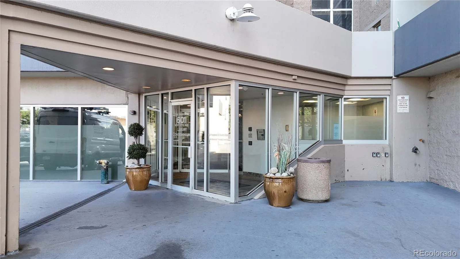 601 W 11th Avenue #220 Denver CO 80204 | MLS #REC9541458 09222026173732 1600 28