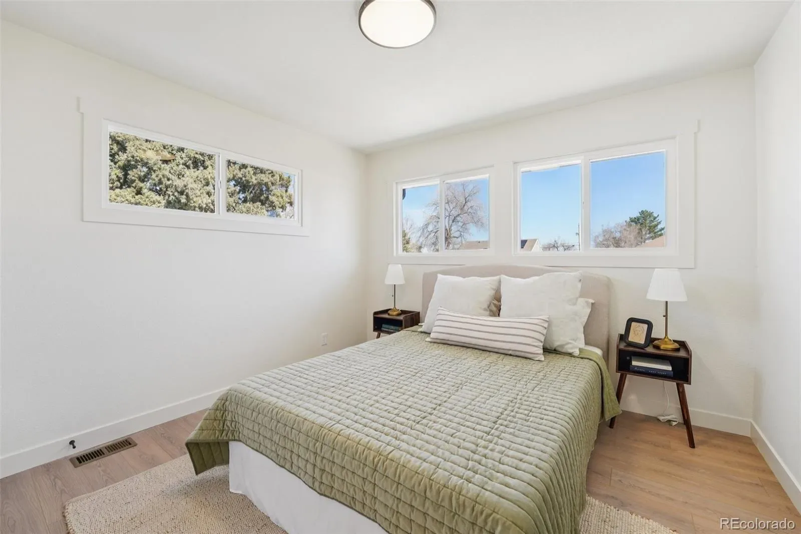 03122026181857 1600 22