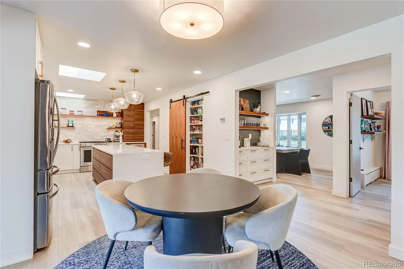 3981 S Hillcrest Drive Denver CO 80237 MLS #REC9545273 07032026181214 1600 13