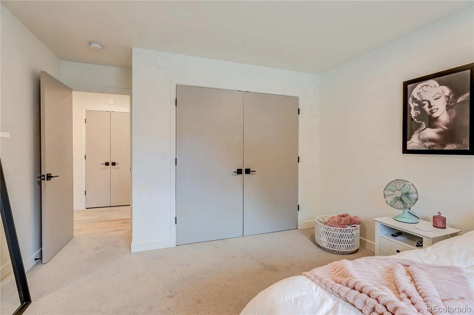 3981 S Hillcrest Drive Denver CO 80237 MLS #REC9545273 07032026181214 1600 45