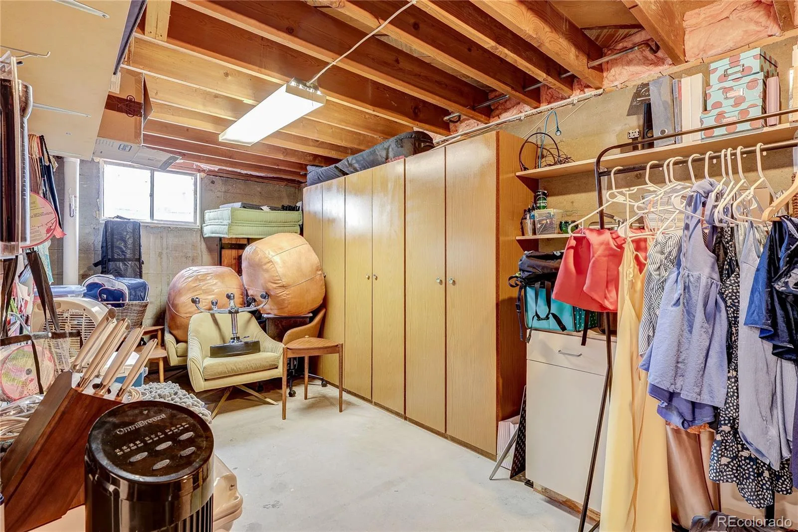 3981 S Hillcrest Drive Denver CO 80237 MLS #REC9545273 07032026181214 1600 48