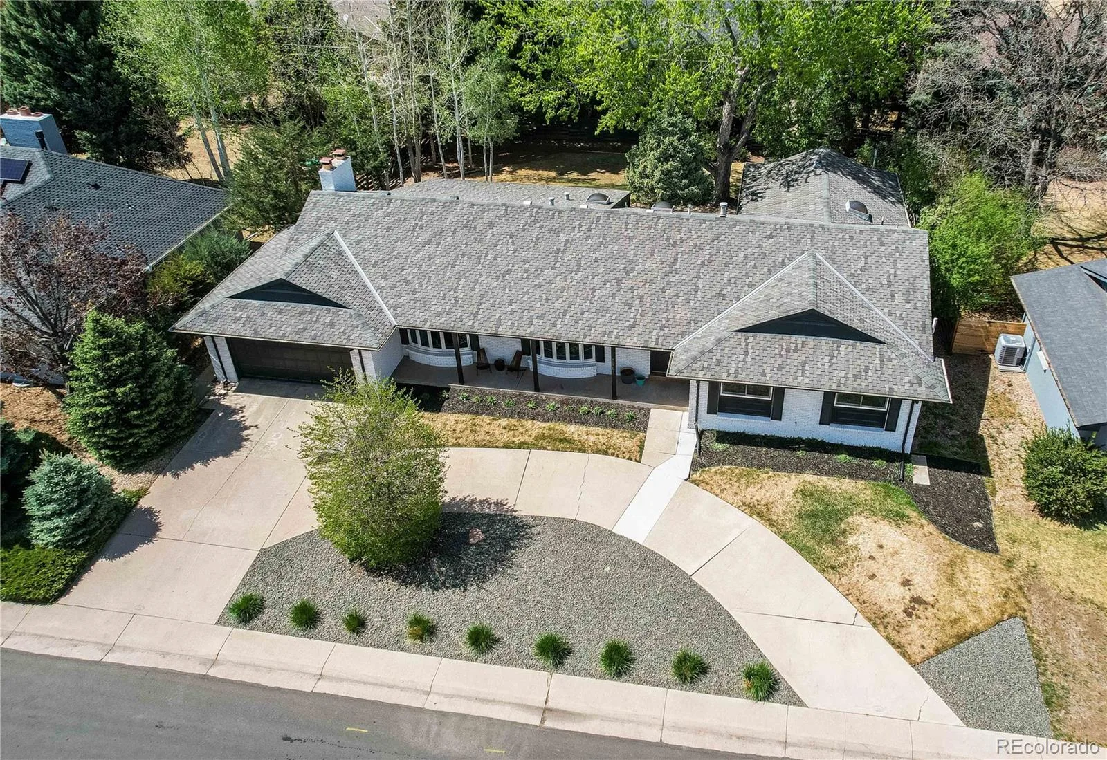 3981 S Hillcrest Drive Denver CO 80237 MLS #REC9545273 07032026181214 1600 5