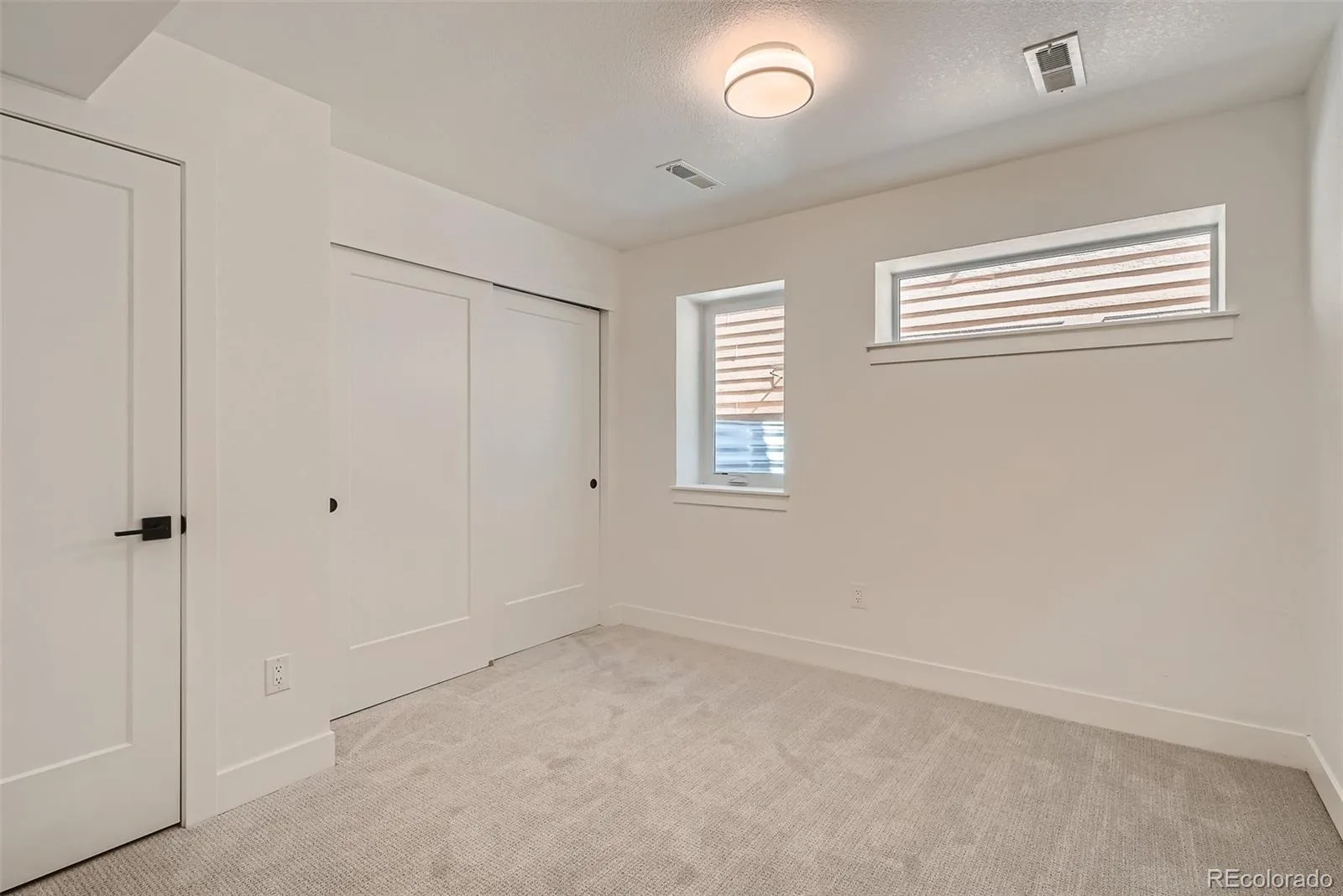 1121 S Dahlia Street Denver CO 80246 | MLS #REC9547484 08272026171733 1600 16
