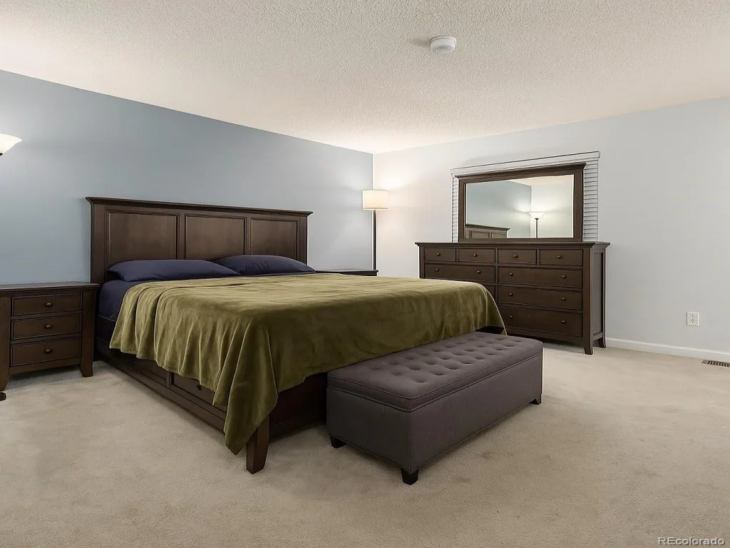 16233 E Louisiana Place Aurora CO 80017 | MLS #REC9548055 06222026190850 1024 4