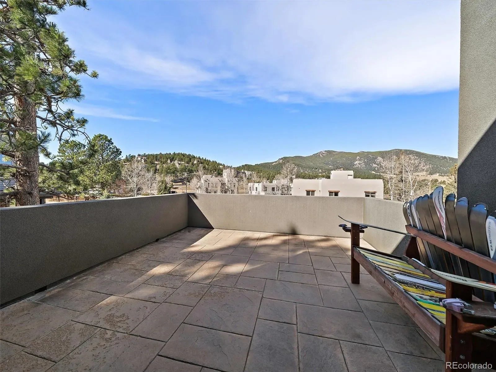 3020 Alpine Hideaway Trail Evergreen CO 80439 | MLS #REC9548561 03272026041036 1600 31