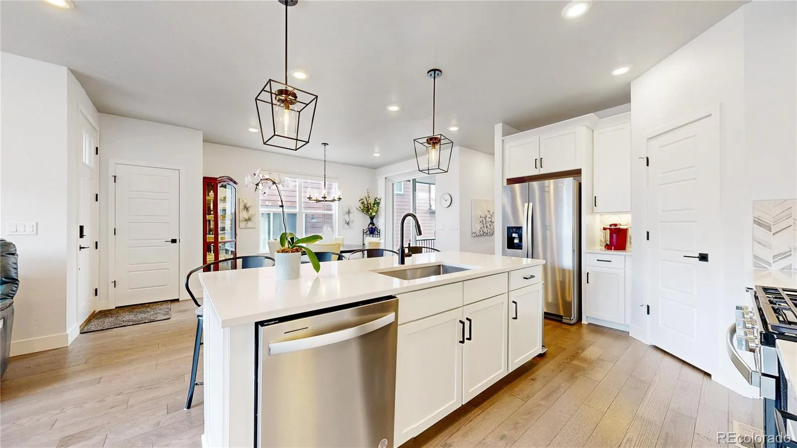 9787 Banner Peak Street Littleton CO 80125 | MLS #REC9549147 05292026142214 1600 10
