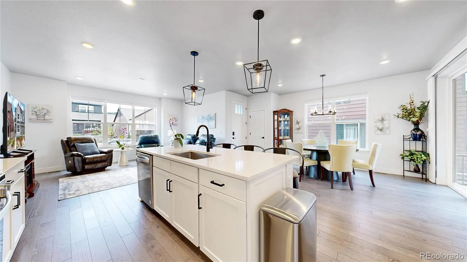 9787 Banner Peak Street Littleton CO 80125 | MLS #REC9549147 05292026142214 1600 11