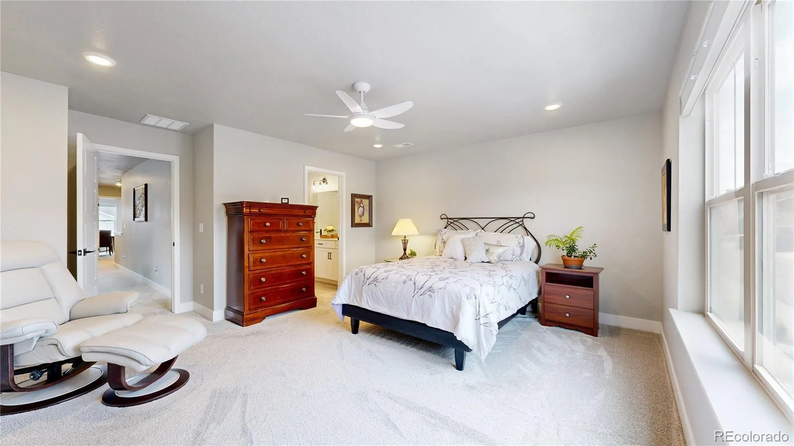9787 Banner Peak Street Littleton CO 80125 | MLS #REC9549147 05292026142214 1600 15