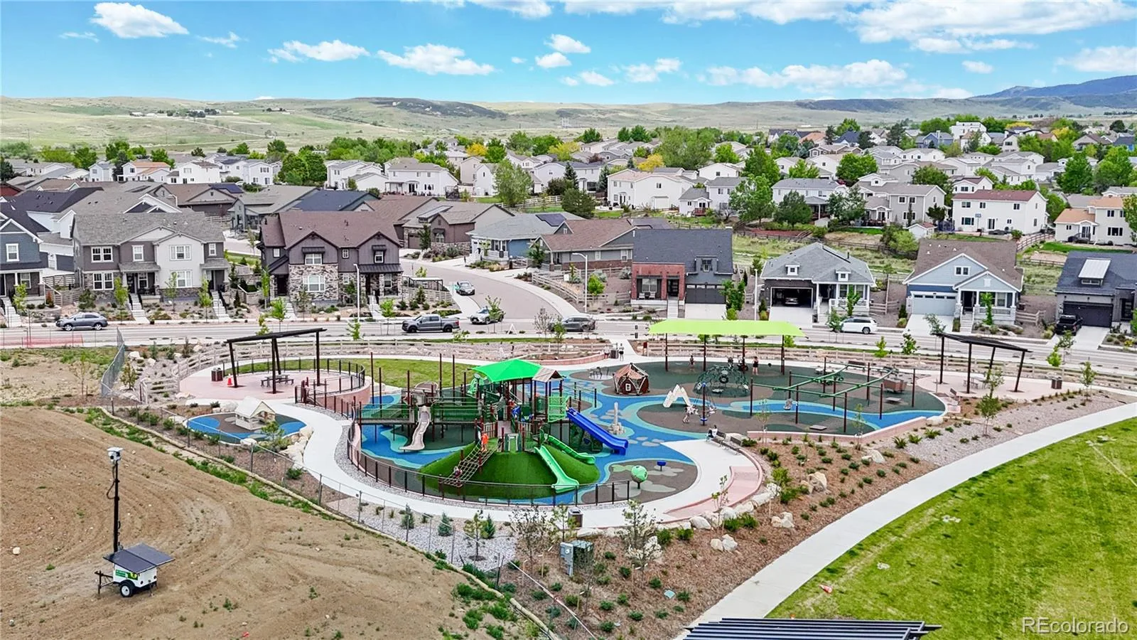9787 Banner Peak Street Littleton CO 80125 | MLS #REC9549147 05292026142214 1600 32