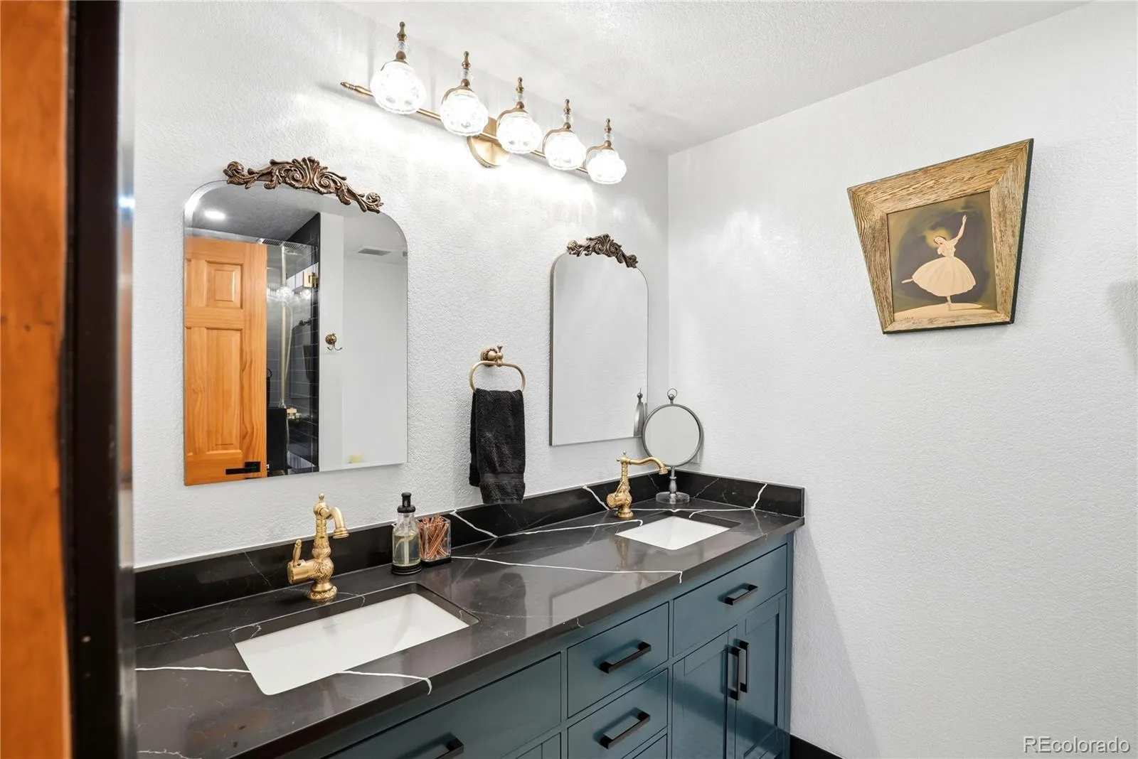 28182 Bonanza Drive Evergreen CO 80439 | MLS #REC9555008 06172026050951 1600 27