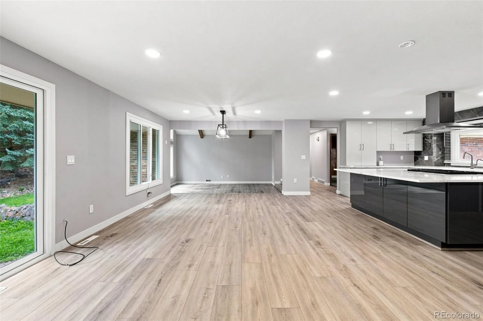 10182 Lowell Way Westminster CO 80031 | MLS #REC9555096 08242026013333 1600 14