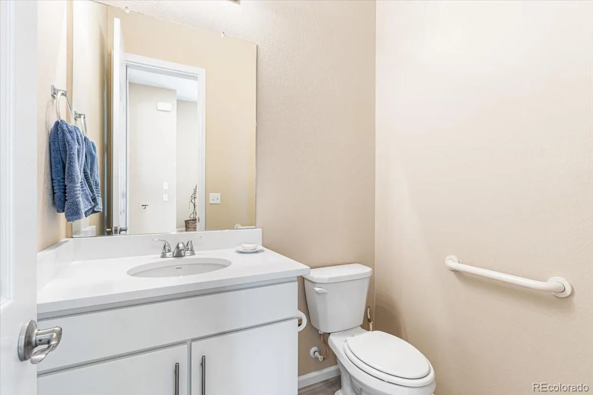 1048 Brocade Drive Highlands Ranch CO 80126 | MLS #REC9555132 08042026010705 1200 14