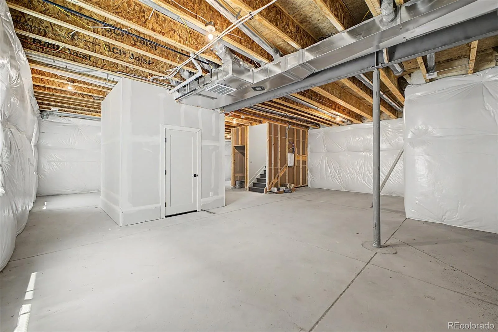 5588 Moosehead Circle Longmont CO 80503 | MLS #REC9558642 07302026211033 1600 37