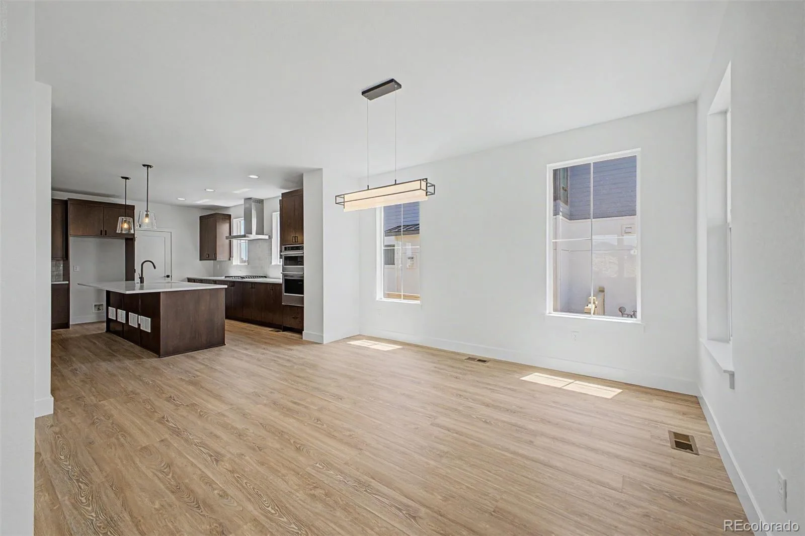 5588 Moosehead Circle Longmont CO 80503 | MLS #REC9558642 07302026211033 1600 8