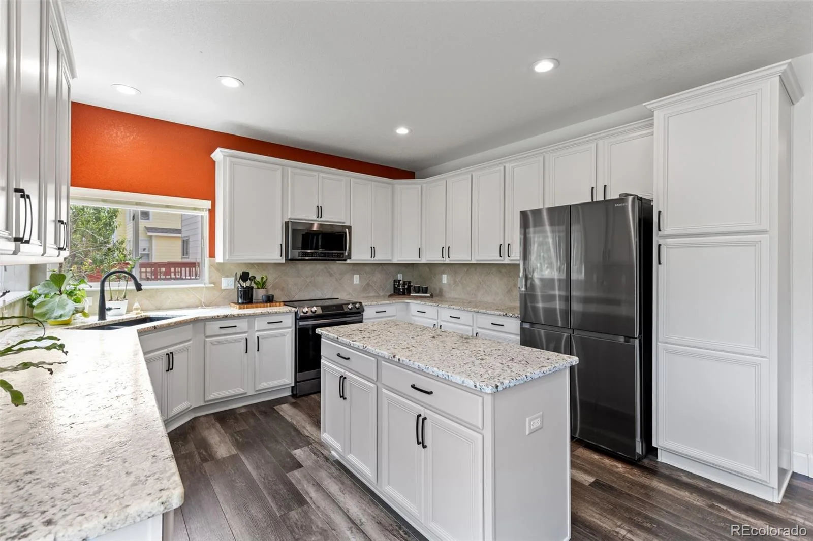 7664 Bison Court Littleton CO 80125 | MLS #REC9559103 08162026051000 1600 8