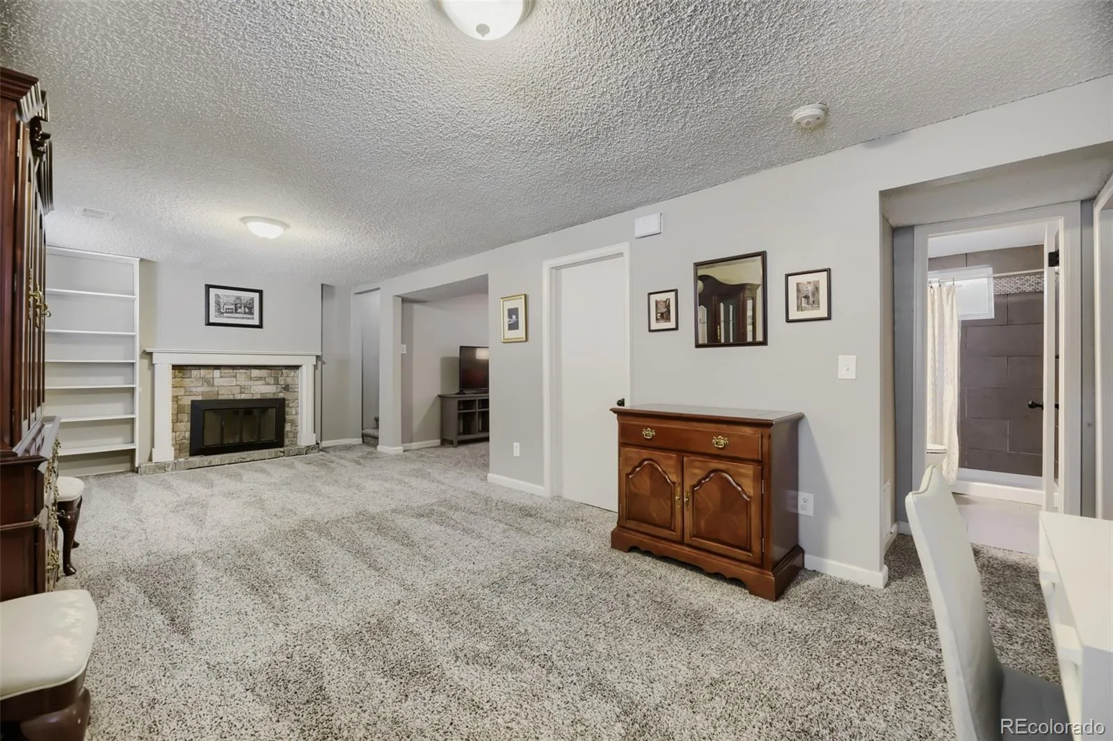 9367 W Hamilton Drive Denver CO 80227 | MLS #REC9560780 08072026022331 1600 10