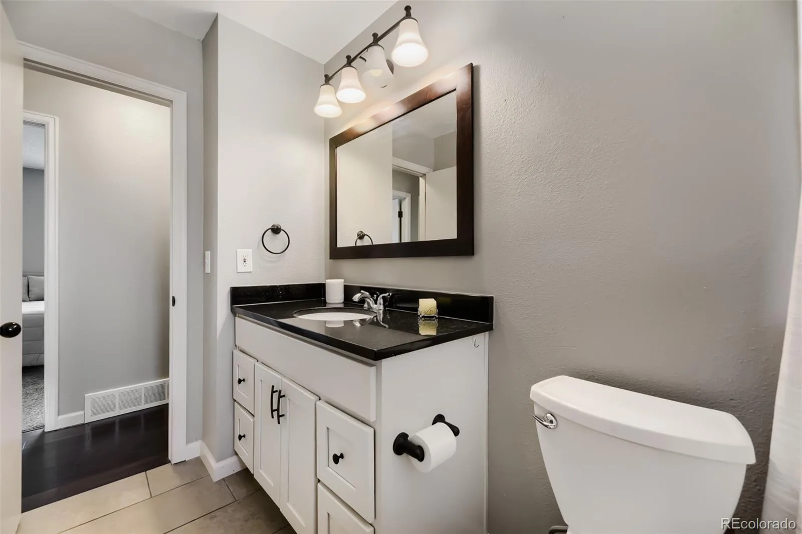 9367 W Hamilton Drive Denver CO 80227 | MLS #REC9560780 08072026022331 1600 16