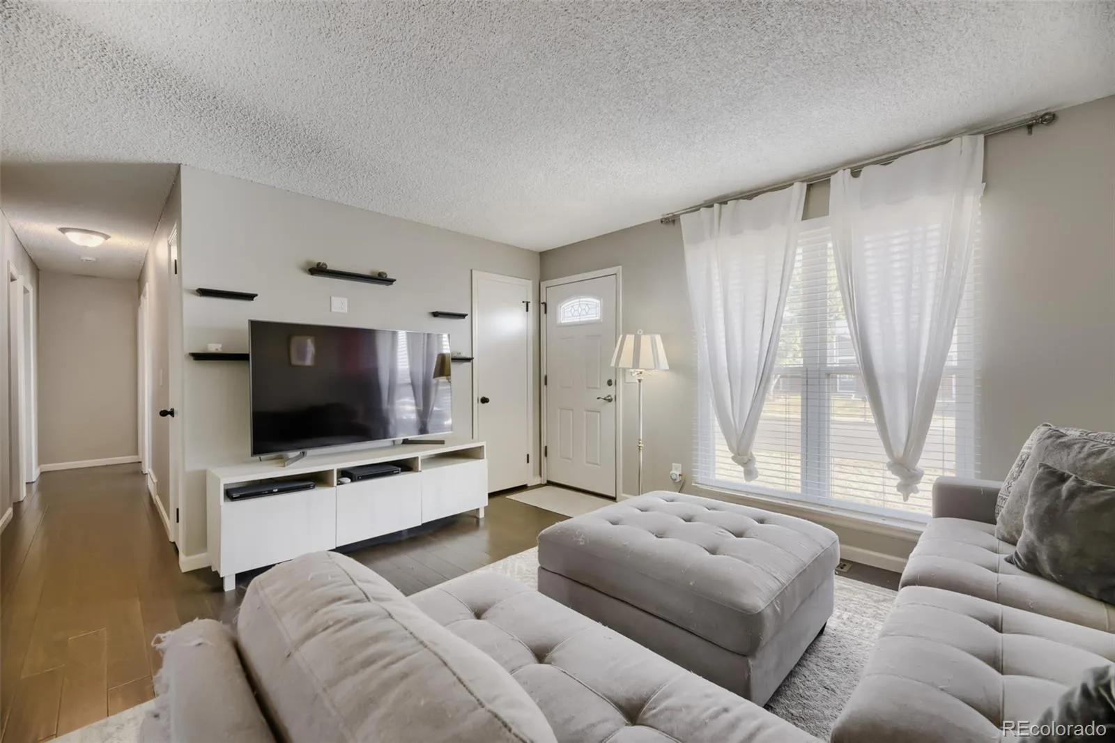 9367 W Hamilton Drive Denver CO 80227 | MLS #REC9560780 08072026022331 1600 4