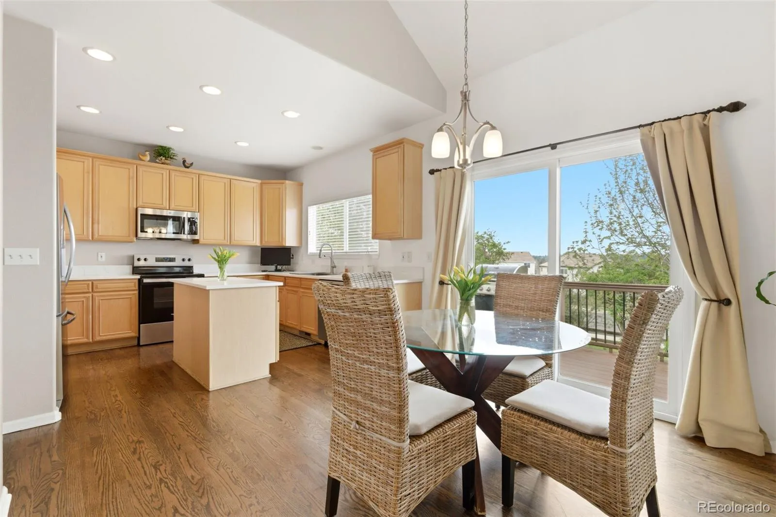17741 E Maplewood Circle Aurora CO 80016 MLS #REC9561835 04282026173339 1600 13