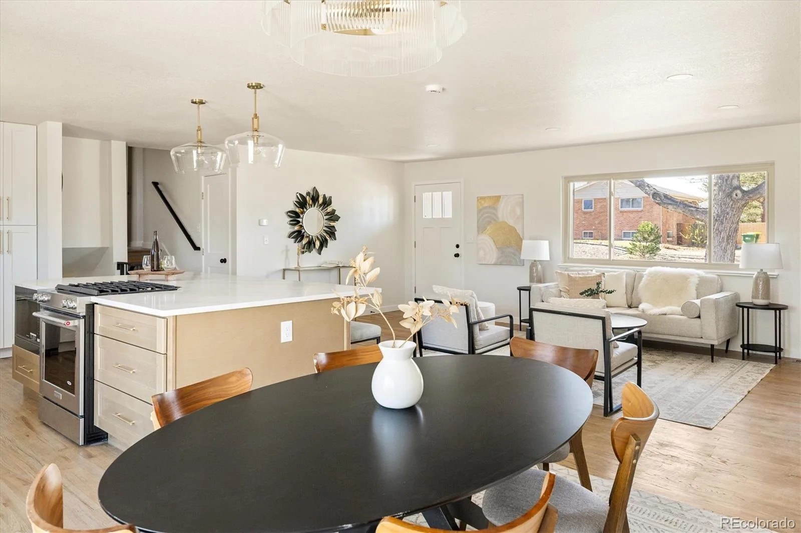 11820 W 30th Place Lakewood CO 80215 MLS #REC9562018 06092026155552 1600 11