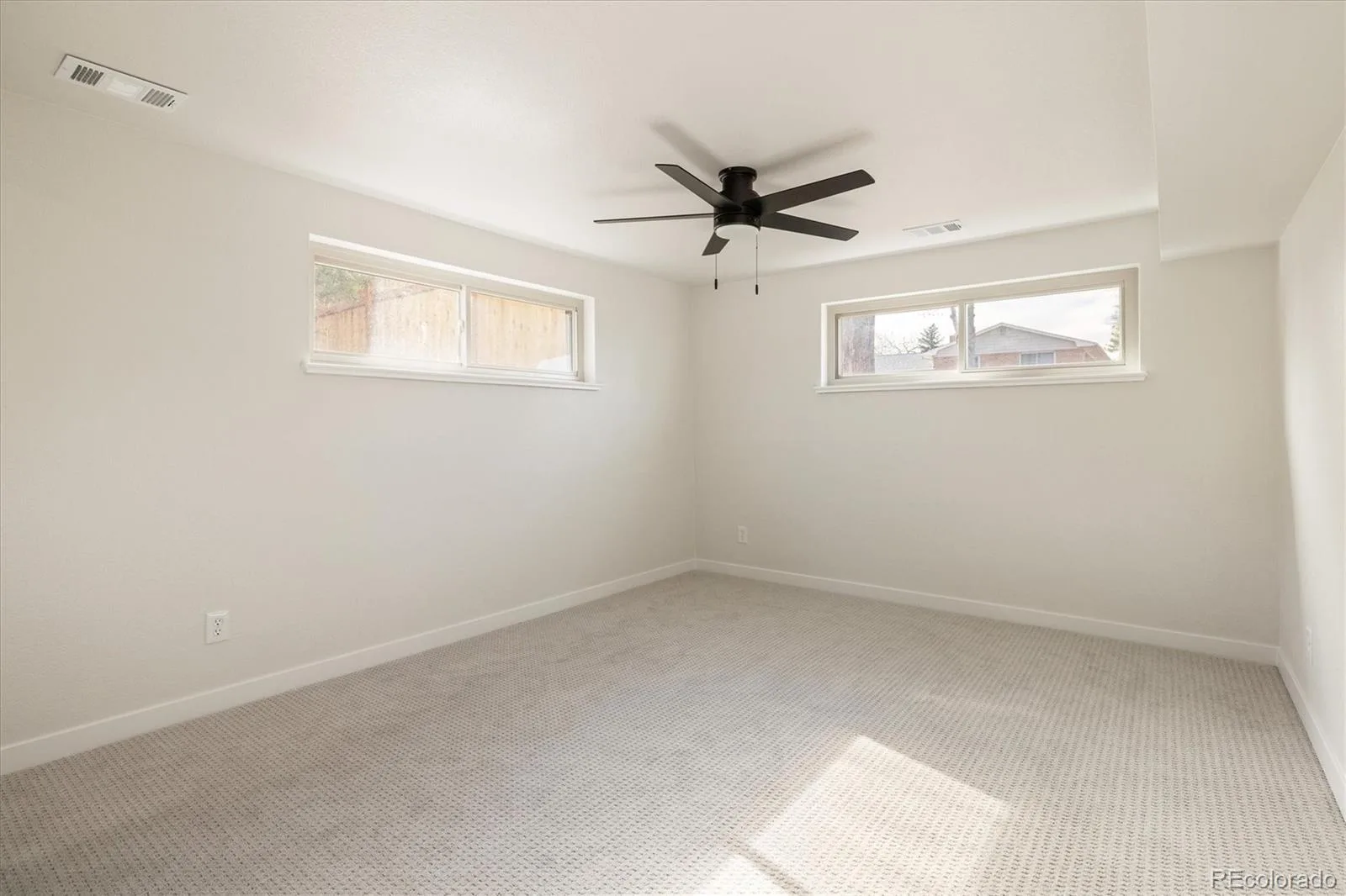 11820 W 30th Place Lakewood CO 80215 MLS #REC9562018 06092026155552 1600 20