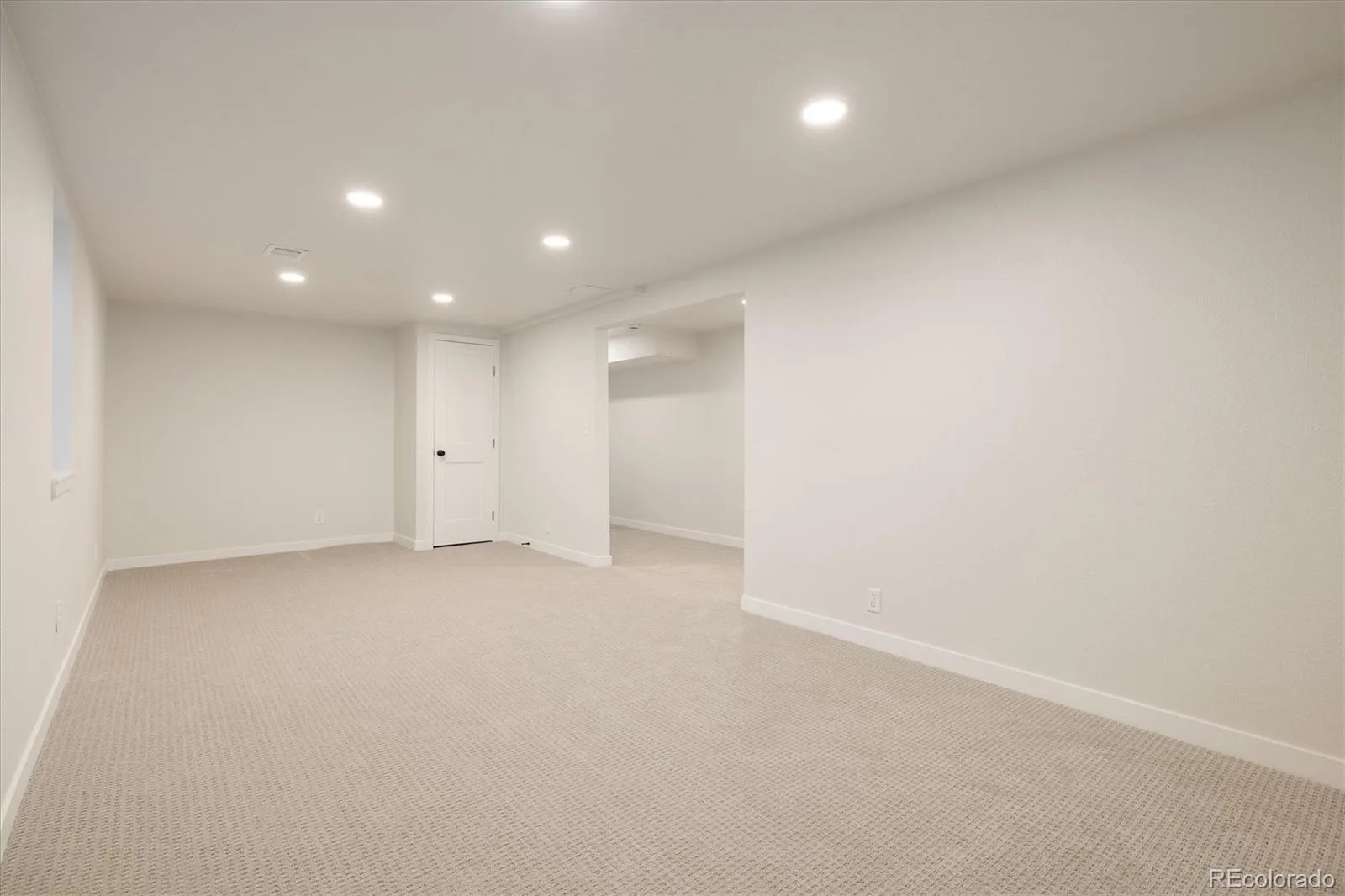 11820 W 30th Place Lakewood CO 80215 MLS #REC9562018 06092026155552 1600 24