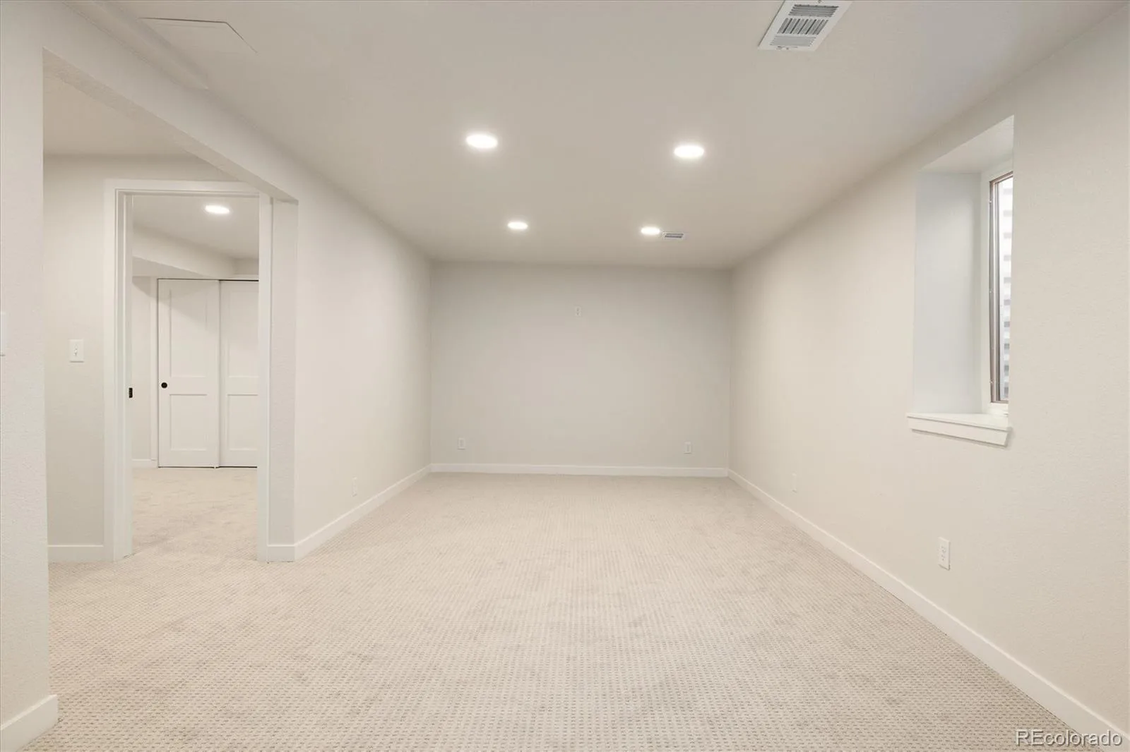 11820 W 30th Place Lakewood CO 80215 MLS #REC9562018 06092026155552 1600 25