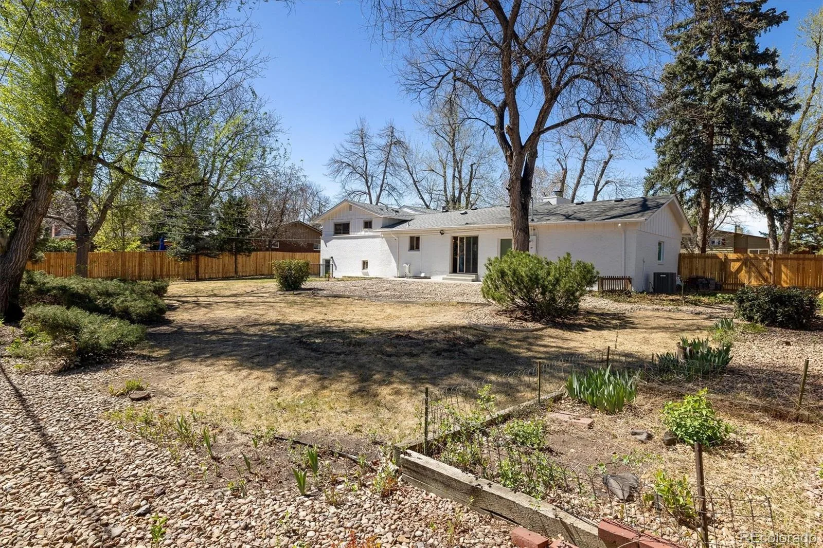 11820 W 30th Place Lakewood CO 80215 MLS #REC9562018 06092026155552 1600 28