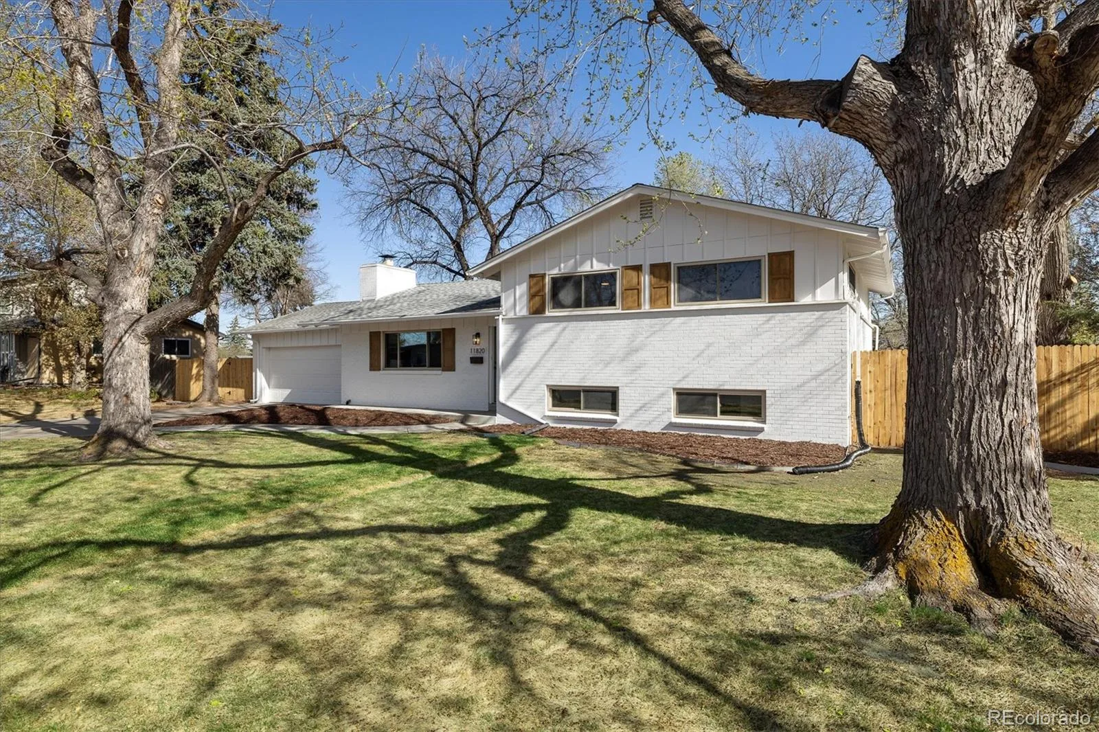 11820 W 30th Place Lakewood CO 80215 MLS #REC9562018 06092026155552 1600 4