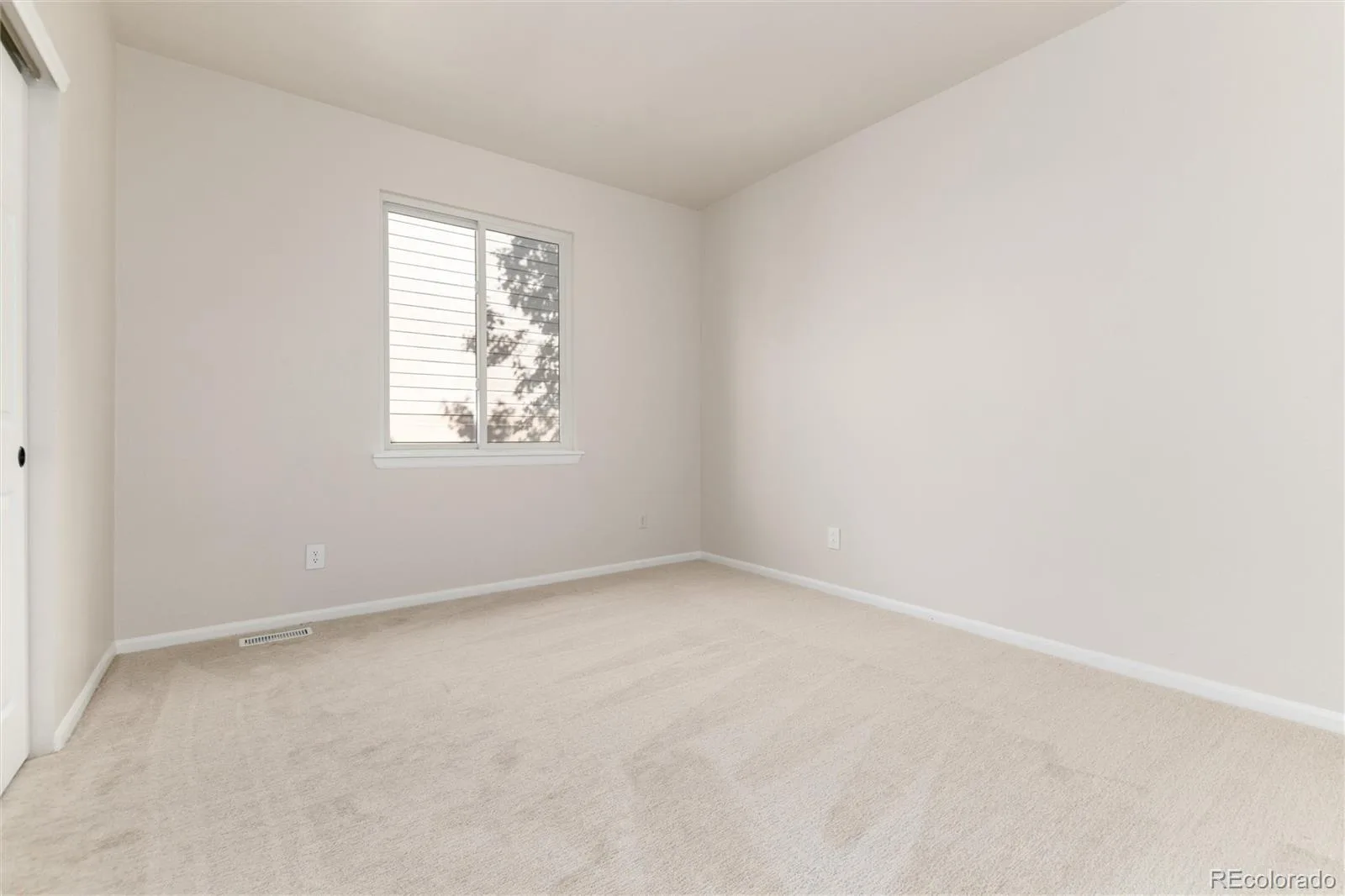 2358 Weatherstone Circle Highlands Ranch CO 80126 | MLS #REC9564144 07312026164809 1600 29
