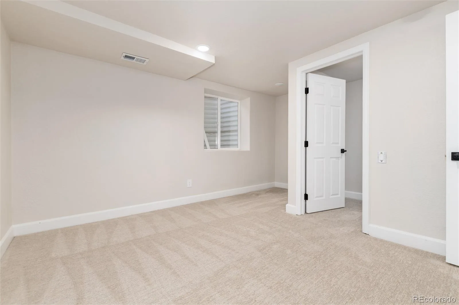 2358 Weatherstone Circle Highlands Ranch CO 80126 | MLS #REC9564144 07312026164809 1600 37
