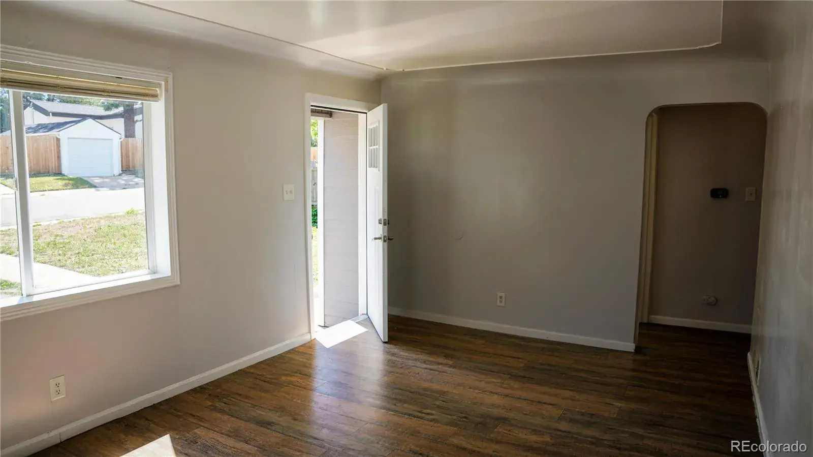 909 Meade Street Denver CO 80204 MLS #REC9565751 07232025192400 1600 3