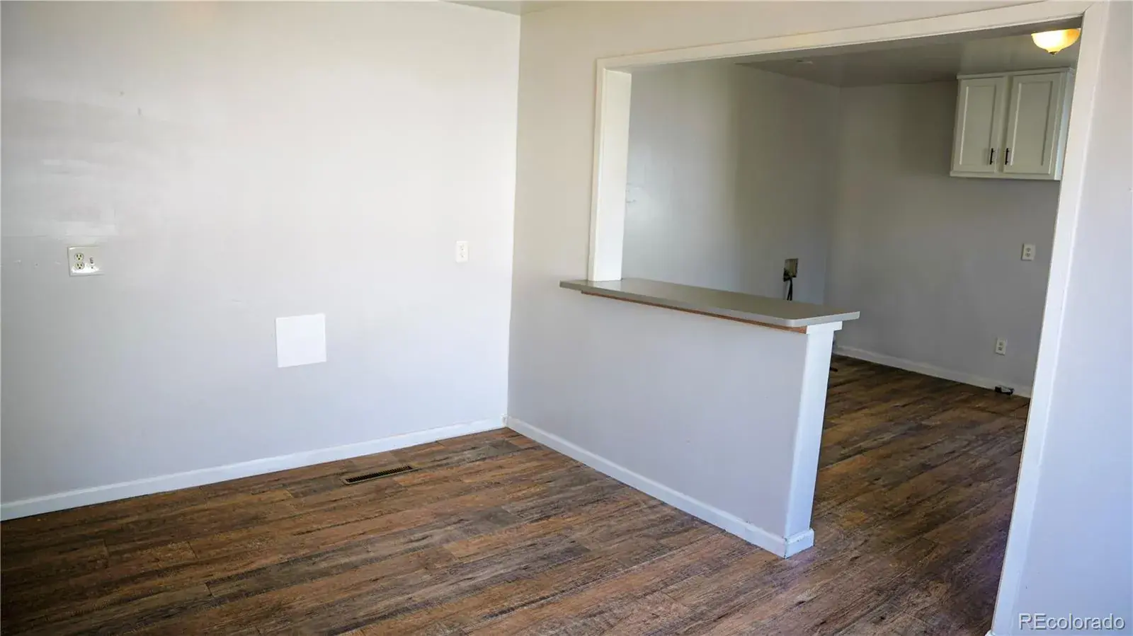 909 Meade Street Denver CO 80204 MLS #REC9565751 07232025192400 1600 4