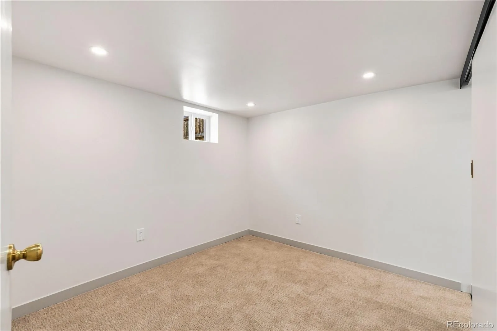 2589 N Glencoe Street Denver CO 80207 | MLS #REC9565981 10122026185006 1600 30