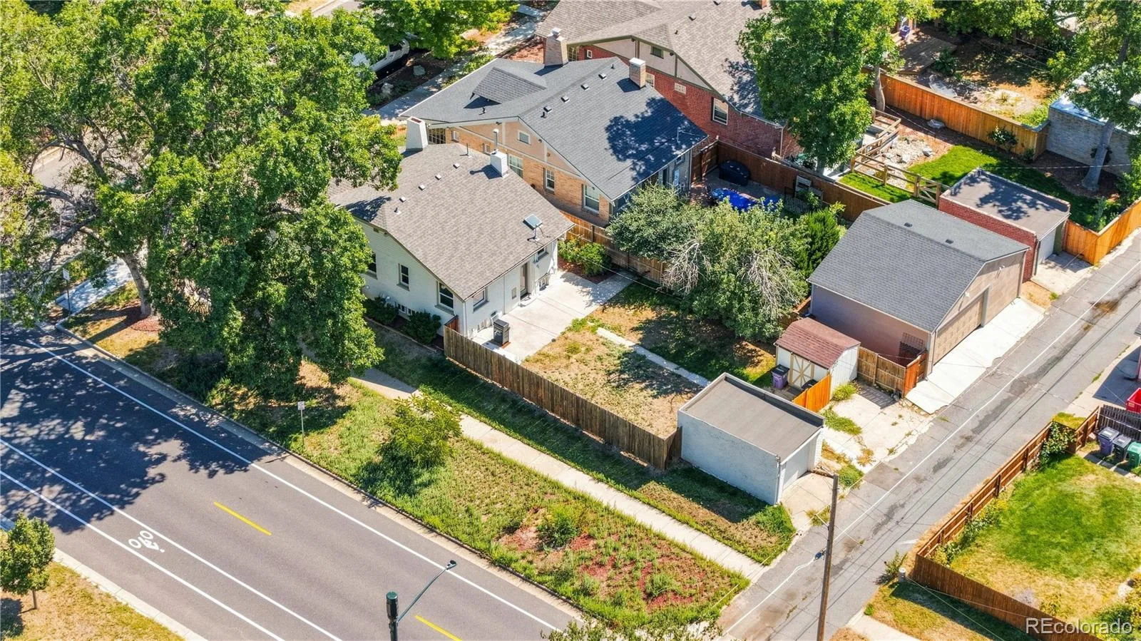 2589 N Glencoe Street Denver CO 80207 | MLS #REC9565981 10122026185006 1600 43