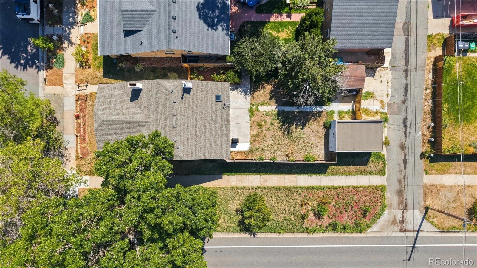 2589 N Glencoe Street Denver CO 80207 | MLS #REC9565981 10122026185006 1600 47