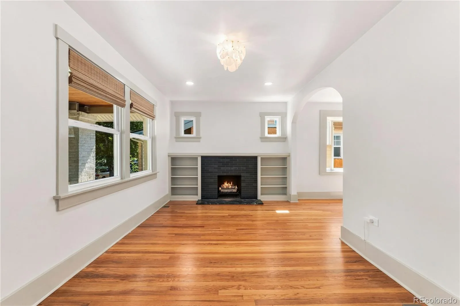 2589 N Glencoe Street Denver CO 80207 | MLS #REC9565981 10122026185006 1600 5