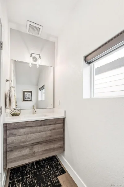 6275 King Court Denver CO 80221 | MLS #REC9568863 08192026163638 800 20