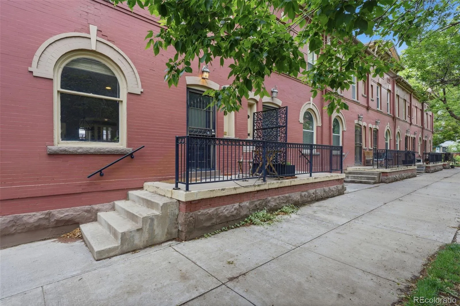 2121 E 16th Avenue Denver CO 80206 MLS #REC9570622 05222026222958 1600 3