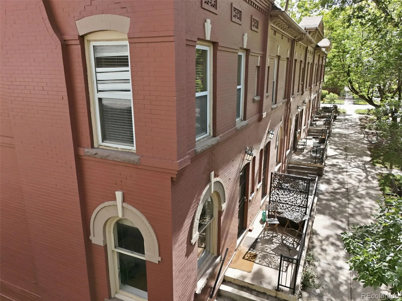 2121 E 16th Avenue Denver CO 80206 MLS #REC9570622 05222026222958 1600 37