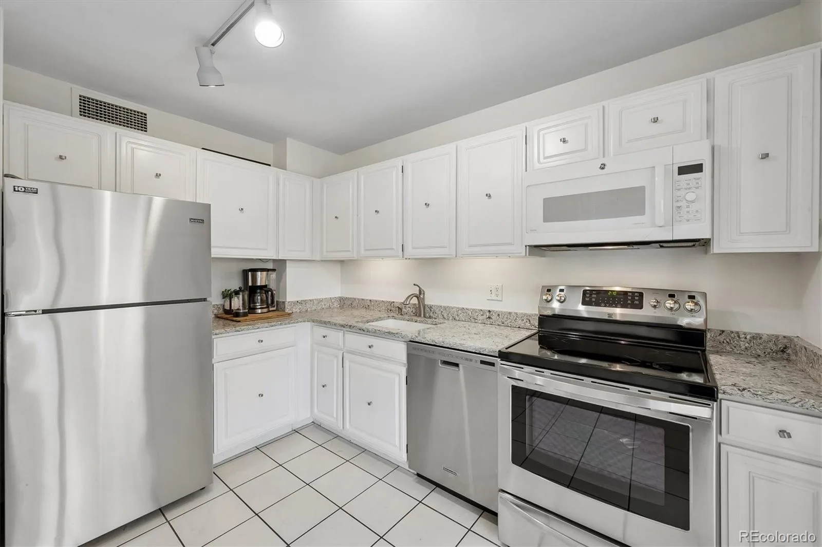 1200 N Humboldt Street #303 Denver CO 80218 | MLS #REC9571909 09262026025913 1600 11