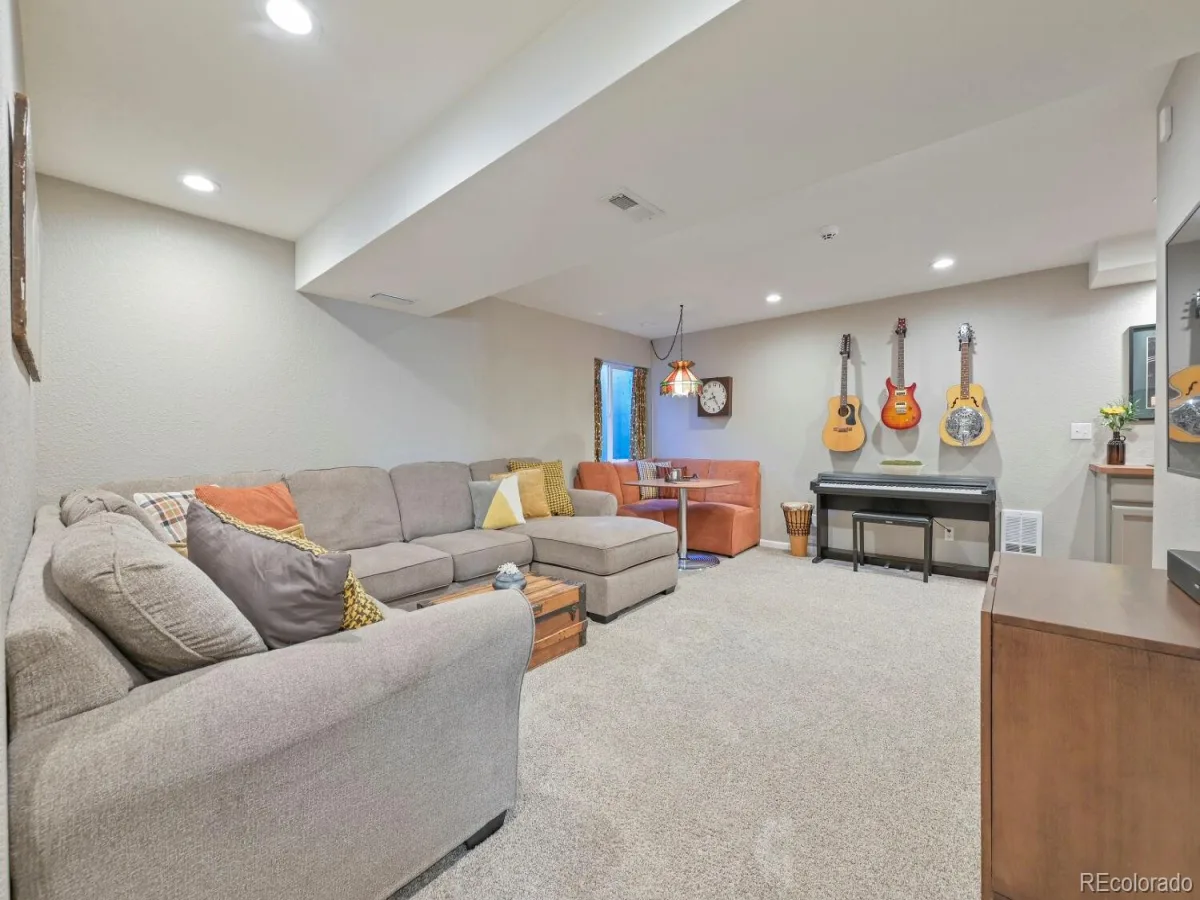 8313 Coors Court Arvada CO 80005 MLS #REC9573080 06122026081353 1200 35