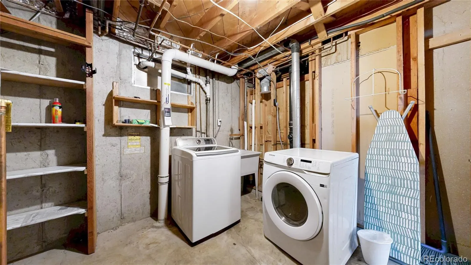 03272026005459 1600 30