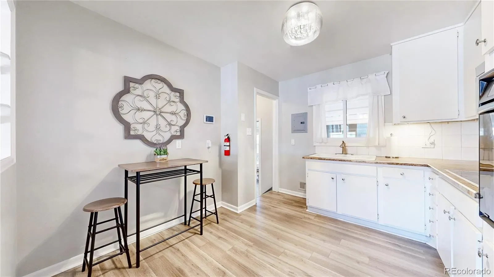 03272026005459 1600 8