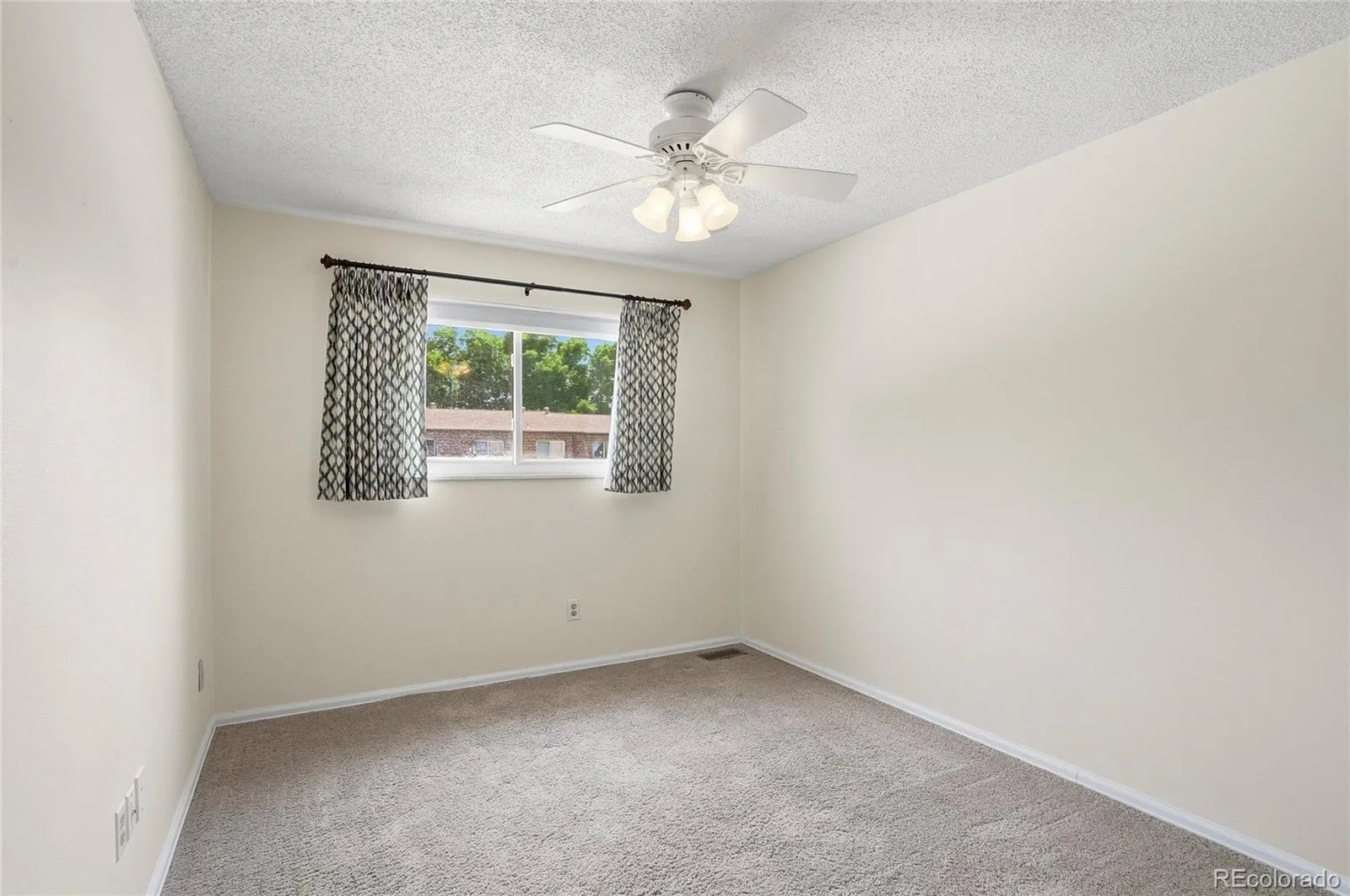 13085 W 20th Avenue Golden CO 80401 | MLS #REC9574068 07082026224854 1600 21