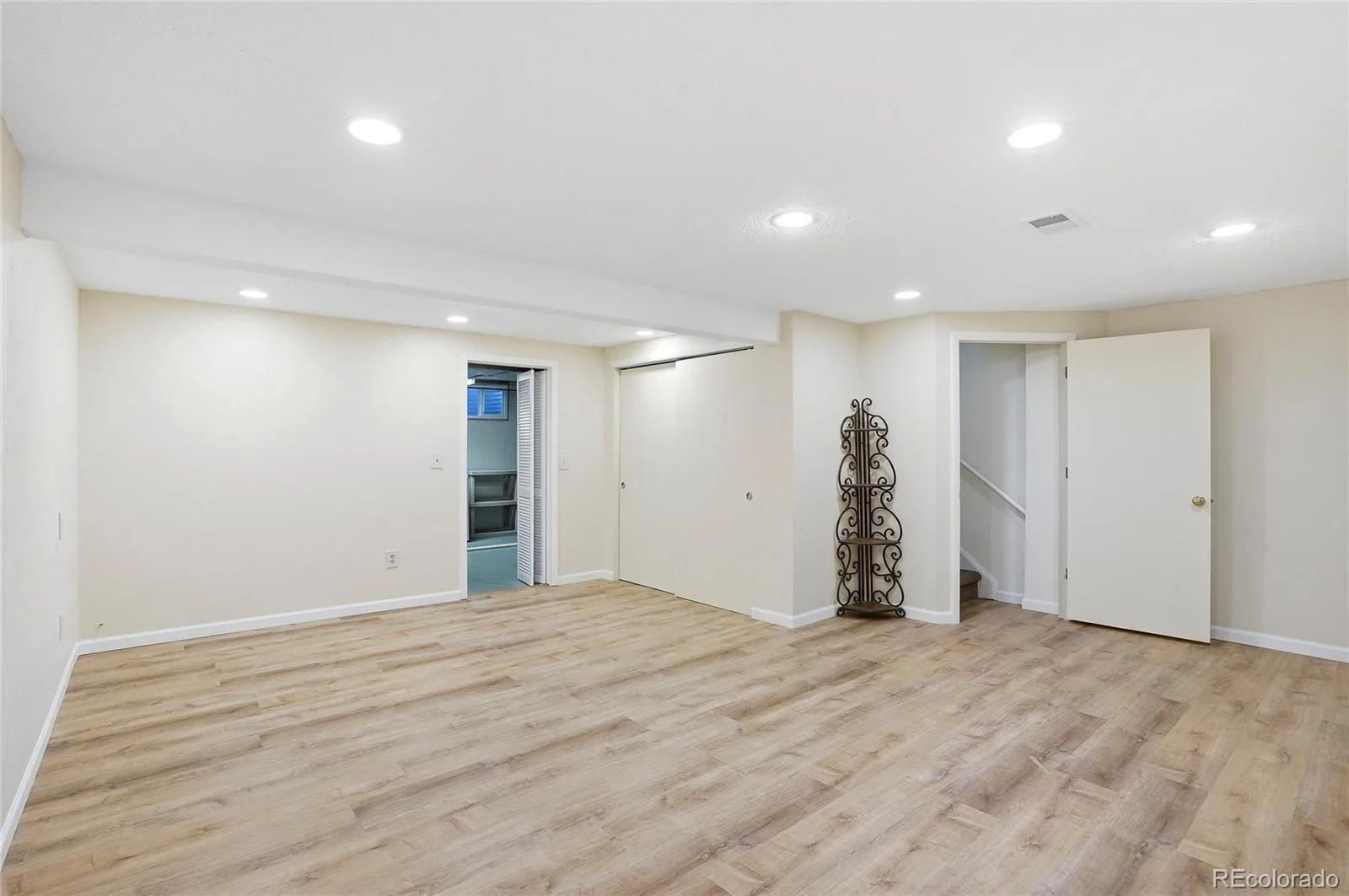13085 W 20th Avenue Golden CO 80401 | MLS #REC9574068 07082026224854 1600 23